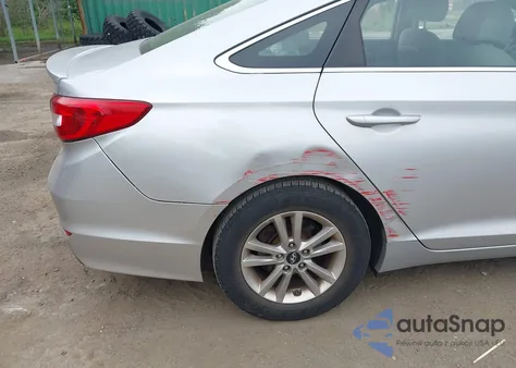 2017 Hyundai Sonata z USA, uszkodzony, nr VIN 5NPE24AF3HH444143